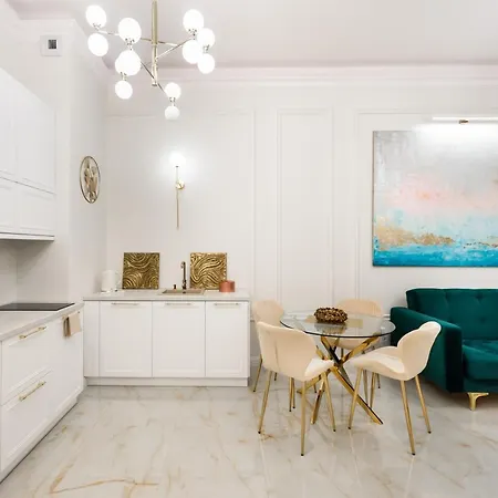 Apartamento New Praga Ladies' & Gentlemen's By Bookinghost