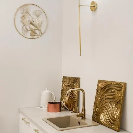 New Praga Ladies' & Gentlemen's Apartament Warszawa