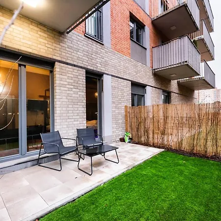 Lägenhet New Praga Ladies' & Gentlemen's By Bookinghost Warszawa