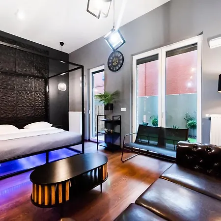 New Praga Ladies' & Gentlemen's By Bookinghost Warszawa