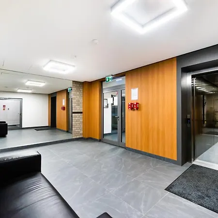 New Praga Ladies' & Gentlemen's By Bookinghost Warszawa