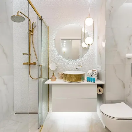 New Praga Ladies' & Gentlemen's By Bookinghost Warszawa