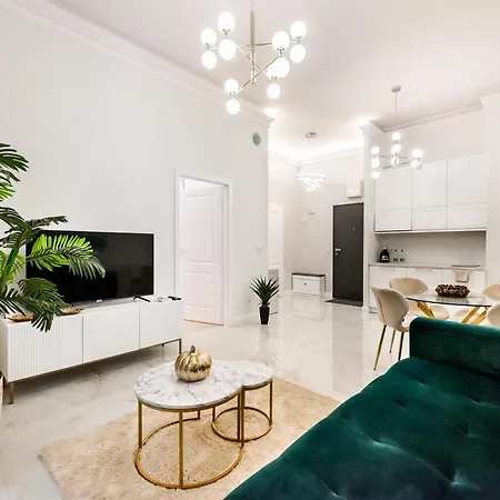 New Praga Ladies' & Gentlemen's By Bookinghost